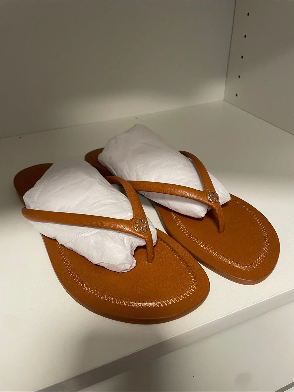 Tory Burch Brown Leather Flip Flop Sandals with Logo Accent